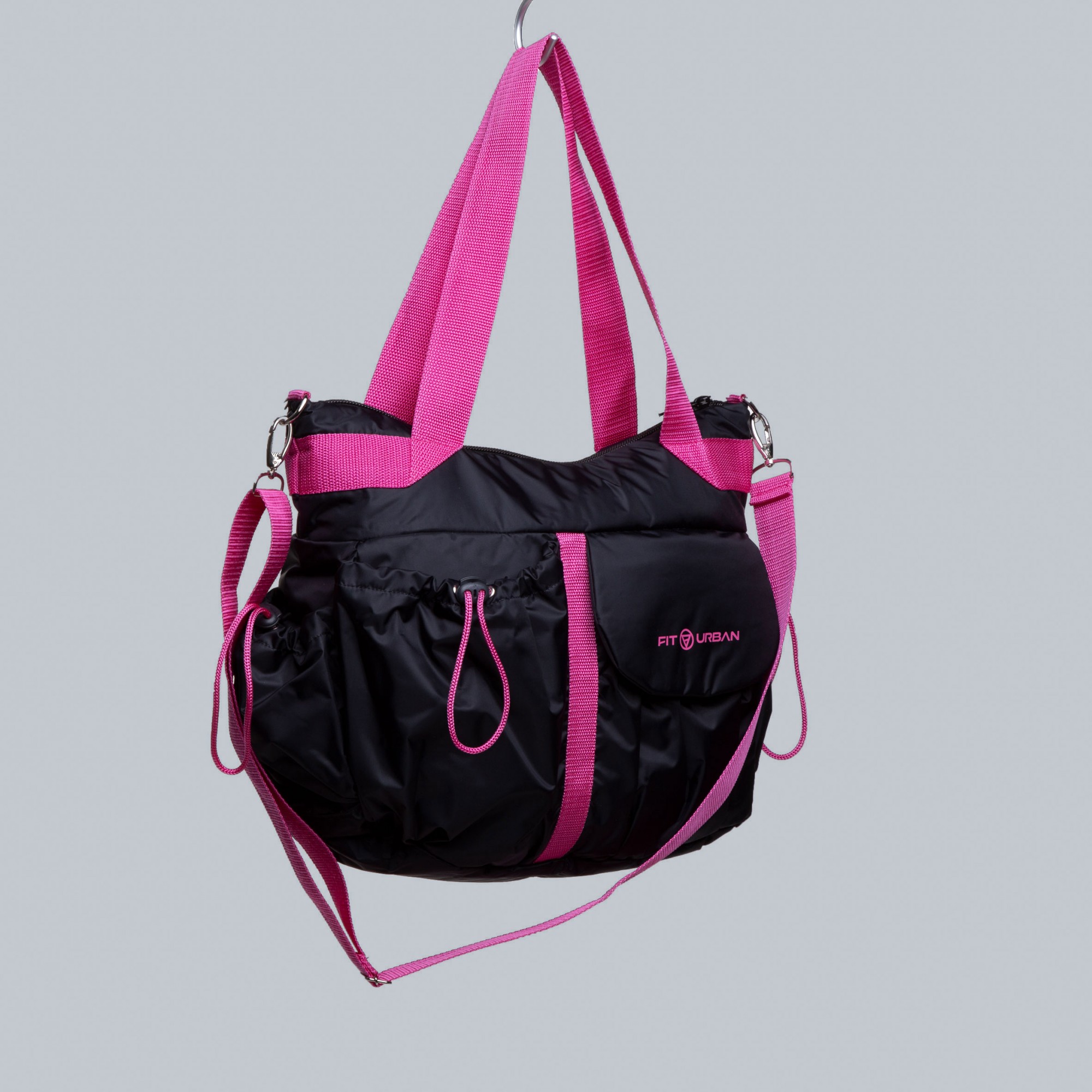 black and pink duffle bolsa